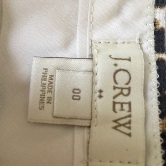 Wild but dressy animal print shorts. - Picture 3 of 8